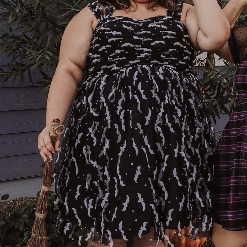 Chic Black Bat Spooky Women's Dress